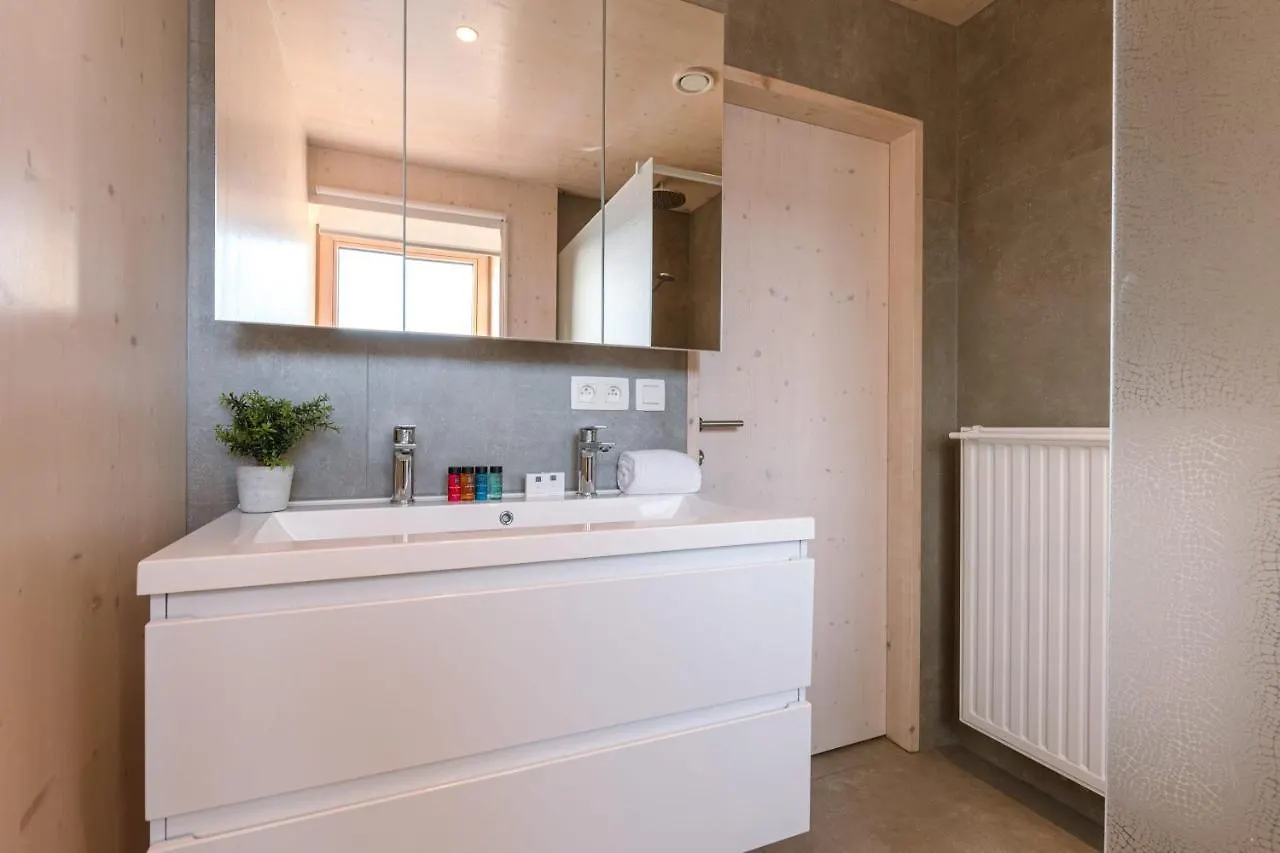 Cosy Holiday Apartment With A Large And Sunny Terrace Nearby The Sea And The Beach In Middelkerke
